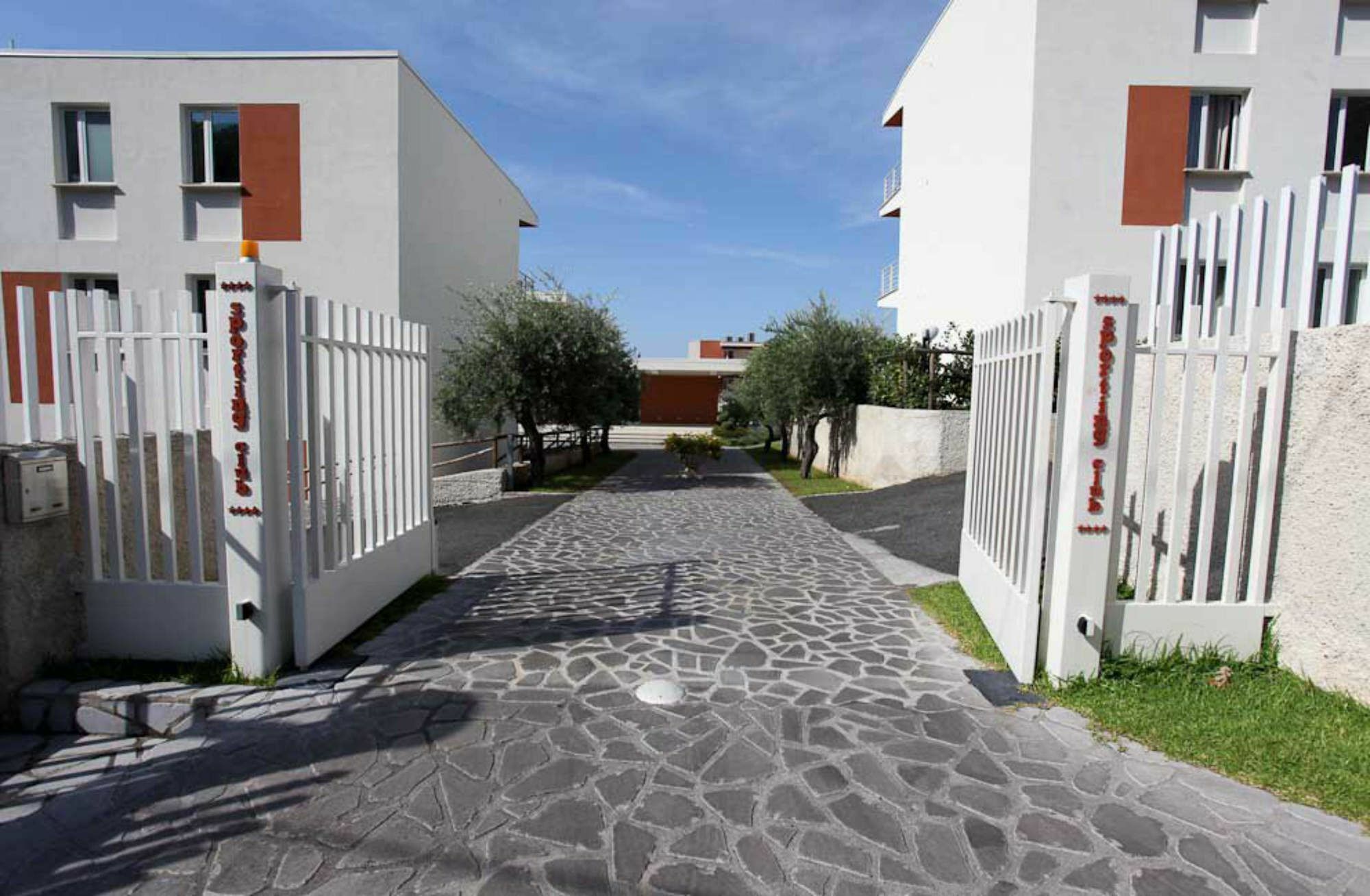 Sporting Club Resort Praia a Mare Exterior foto